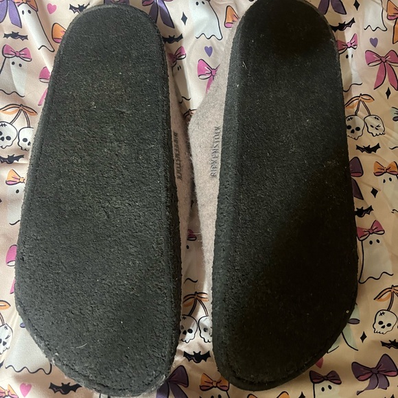 Birkenstock  Tan Slippers - Picture 2 of 3